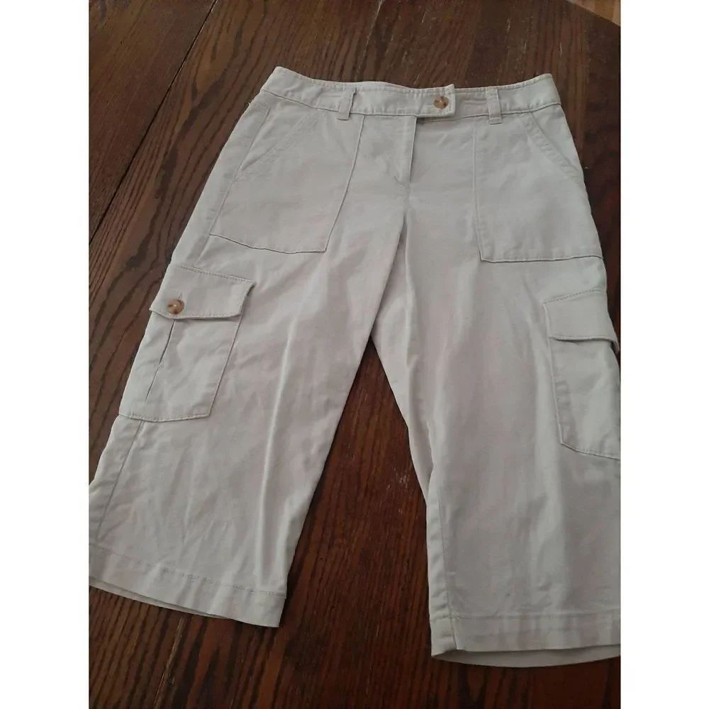 Size 4 Rafaella Cream Mid Rise Bermuda Long Shorts Pedal Pushers Skimmers